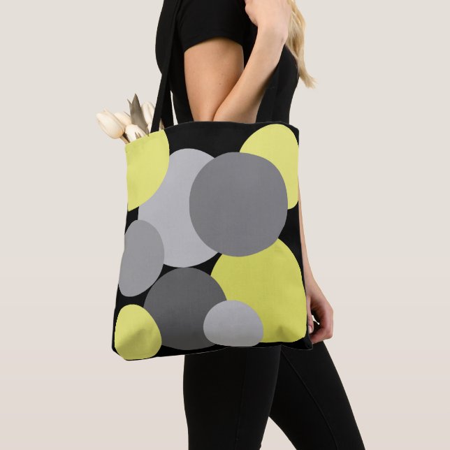 Gelb mit grauen Polka-Punkten (Von Nahem)