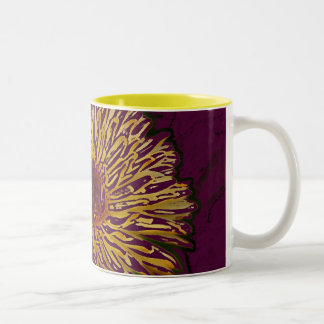 Gelb-orangee Blume Zweifarbige Tasse