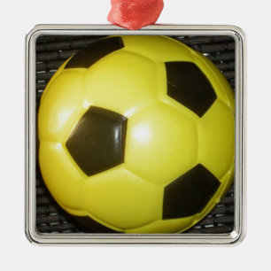 Gelb-Schwarzes Fußball-Abstraktdesign Ornament Aus Metall
