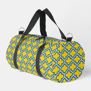 Gelb und Baby Blue Trellis, Gitter, Quatrefolie Duffle Bag