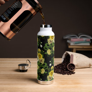 Gelb und grün versteckt in den Rose Trinkflasche