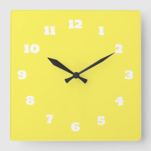 Gelb-weiß-farbige, helle Farbgestaltung Quadratische Wanduhr
