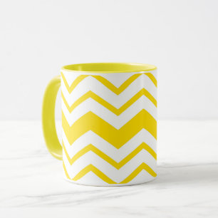 Gelb-weiße Chevron-Zickzack-Musterdesign Tasse