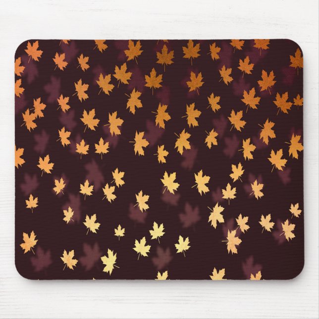 Gelbe Ahornschicht auf dunkelrot Mousepad (Vorne)