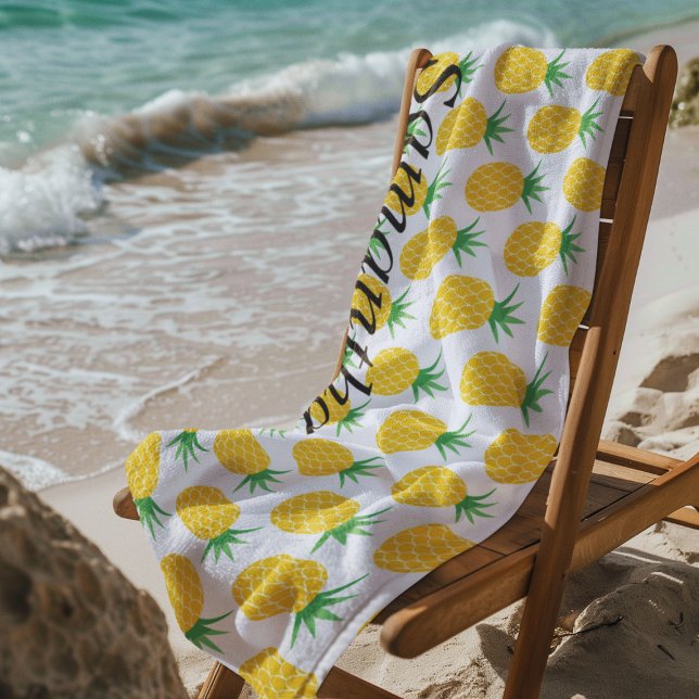 Gelbe Ananas Monogramm Strandtuch (Von Creator hochgeladen)