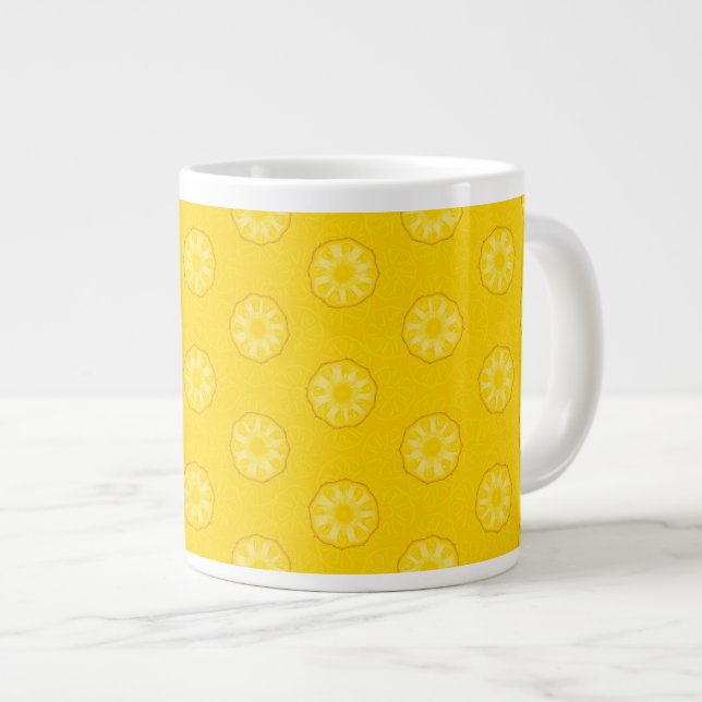 Gelbe Ananas schneidet Muster Jumbo-Tasse (Vorderseite Rechts)