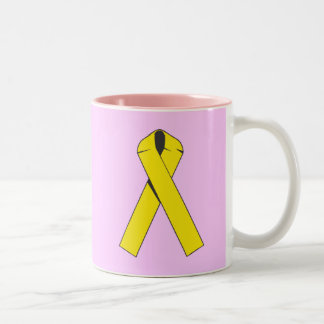 Gelbe Band-Produkte und Kleid Zweifarbige Tasse