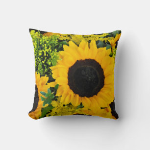 Gelbe bemalte Sonnenblumen werfen Kissen