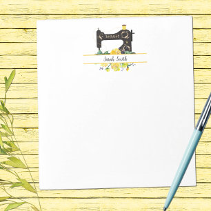 Gelbe bläserne Vintage Nähmaschine Personalisiert Notizblock