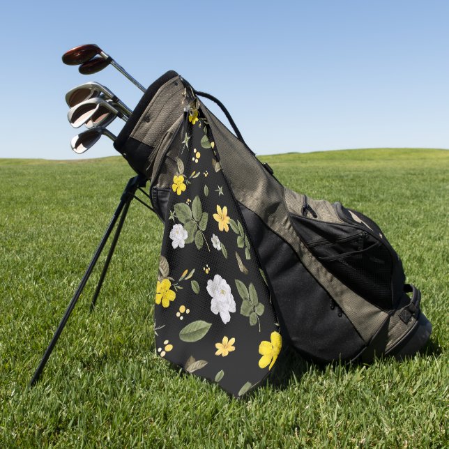 Gelbe Blumen und Weiße Rosen 2 Golfhandtuch (Gras)