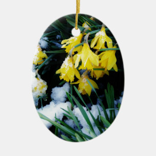 Gelbe Daffodien Blume im Schnee Keramik Ornament