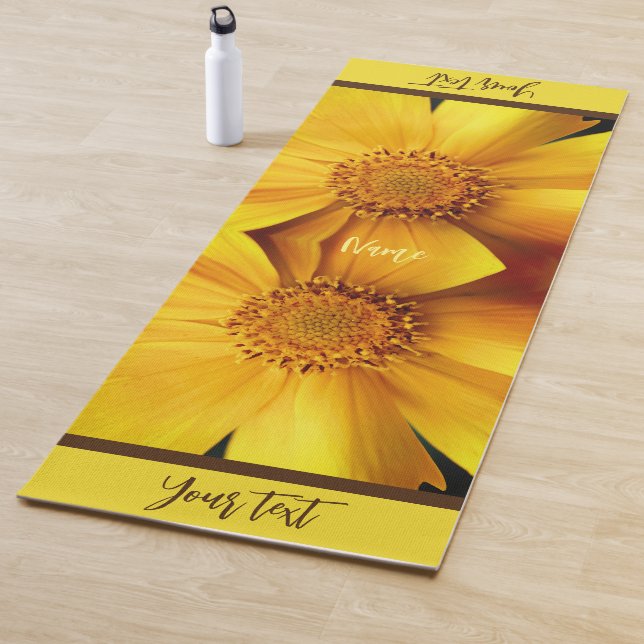 Gelbe Daisy Blume Petals und Mitte Personalisiert Yogamatte (Beispiel)