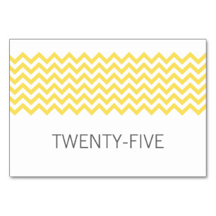 Gelbe einfache Zickzack Tischkarte Tischnummer