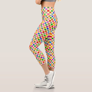 Gelbe farbenfrohe karierte Muster Capri Leggings