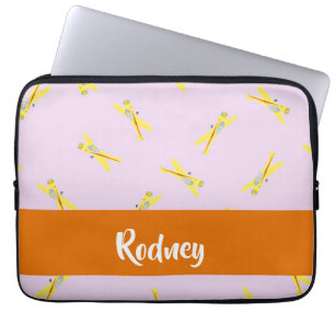 Gelbe Flugzeuge auf lila Laptopschutzhülle