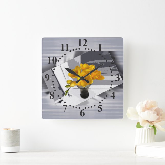 Gelbe Freesie Quadratische Wanduhr (Zuhause)