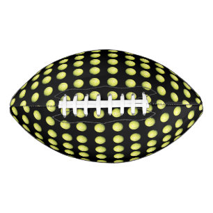 Gelbe Golfbälle auf schwarzem Muster, Football