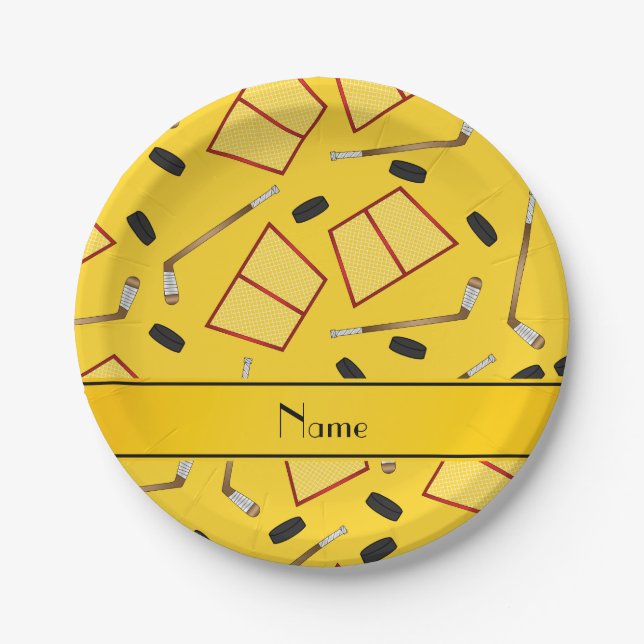 Gelbe Hockeyschläger mit individuelle Name Pappteller (Vorderseite)