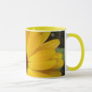 Gelbe Marigold Macro-Tasse Tasse