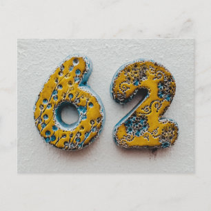 Gelbe Nummer 62 Postkarte