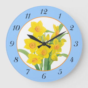 Gelbe Osterglocken auf blauer floraler Wanduhr