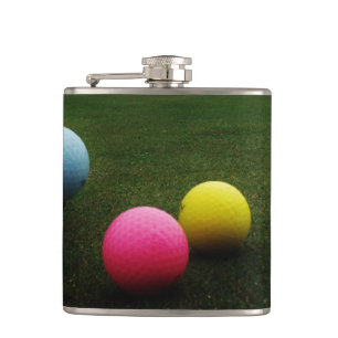 GELBE, PINK UND BLAUE Golf Balls Flachmann