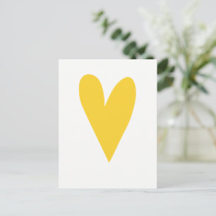 Gelbe Postkarte mit Herz