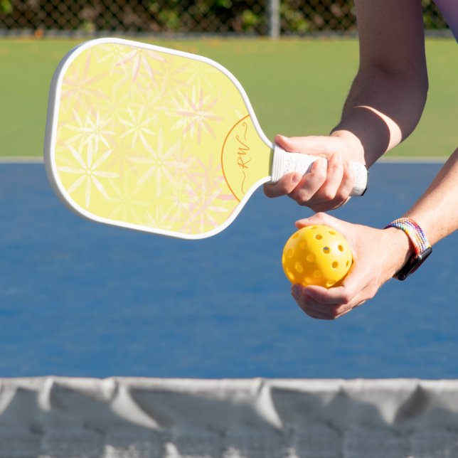 Gelbe Retro-Blume Power Pickleball Schläger (InSitu)