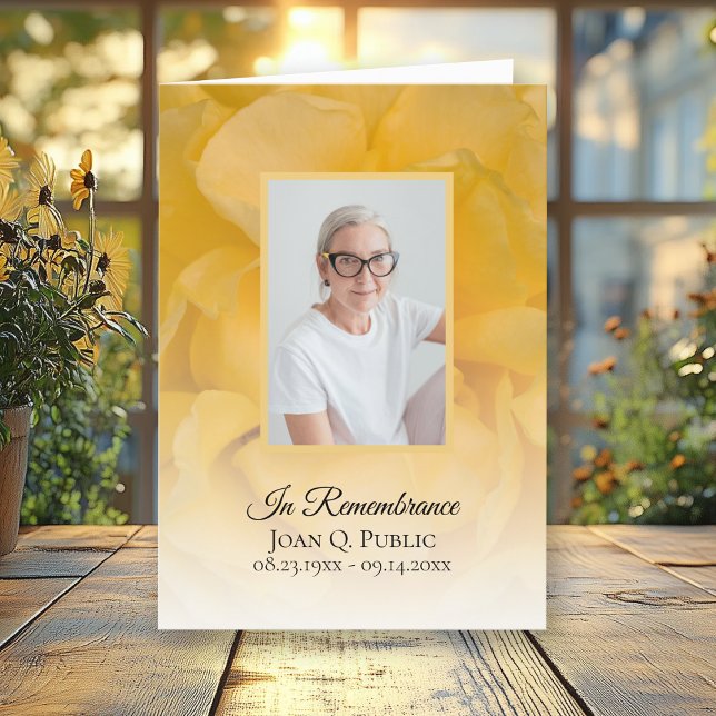 Gelbe Rose Blume Petals Begräbnisdienst geklappt Programm (Von Creator hochgeladen)