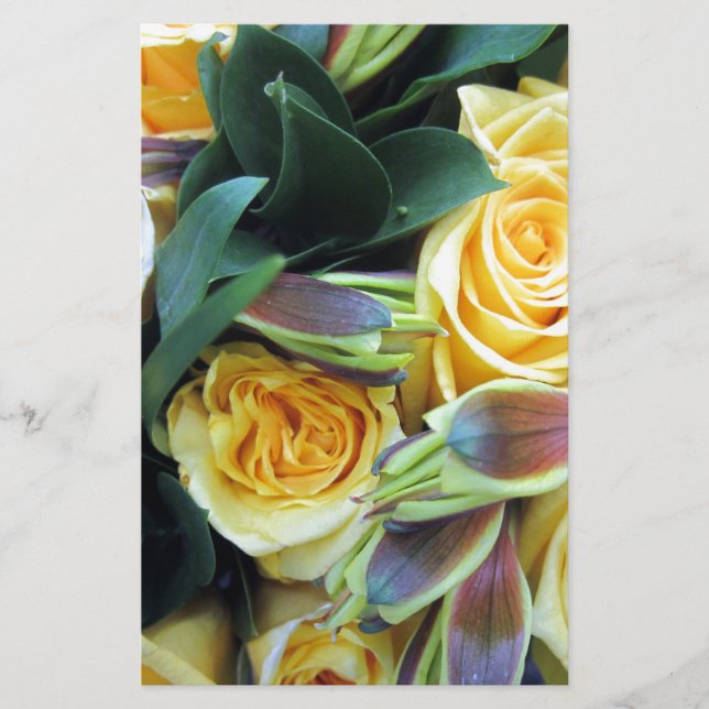 Gelbe Rose Buds Briefpapier (Vorderseite)