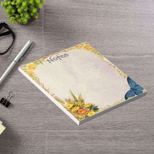 Gelbe Rose und Blauer Schmetterling Kleine Persona Notizblock (Yellow Rose and Blue Butterfly Small Personalized Notepad)