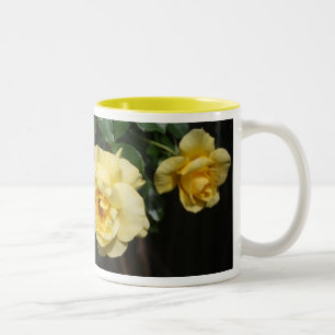 Gelbe Rosen Zwei-Tonen-Tasse Zweifarbige Tasse