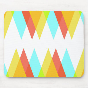 Gelbe, rote und kadettenblaue Dreiecke Mousepad