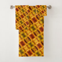 Gelbe rötliche Stücke und Formen