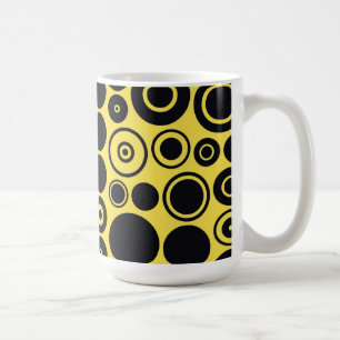 Gelbe, schwarze Retro-Kreise Tasse