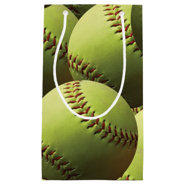 Gelbe Softbälle ganz vorbei Kleine Geschenktüte (Vorderseite)