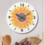 Gelbe Sonnenblume Große Uhr<br><div class="desc">Sonnenblumen machen Freude!
Genießen Sie den Tag mit dieser bezaubernden Blumenuhr mit einer originalen Aquarellsonne und einer einfachen Uhr.
Weil wir unsere eigenen Kunstwerke erstellen,  werden Sie dieses exakte Bild von anderen Designern nicht finden.
Original Wasserfarbe © Michele Davies.</div>