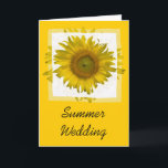 Gelbe Sonnenblume Sommer Hochzeitsankündigung Ankündigung<br><div class="desc">Ankündigen Sie Ihre kommenden Juni,  Juli oder August-Nuptials mit der fröhlichen Yellow Sunflower Summer Wedding Save the Date Announcement Grußkarte. Diese elegante,  individuell geblümte Ehe behalte die gefaltete Datumskarte mit einem digital verbesserten Blumenfoto einer Sonnenblumenblüte auf hellgelbem Hintergrund.</div>