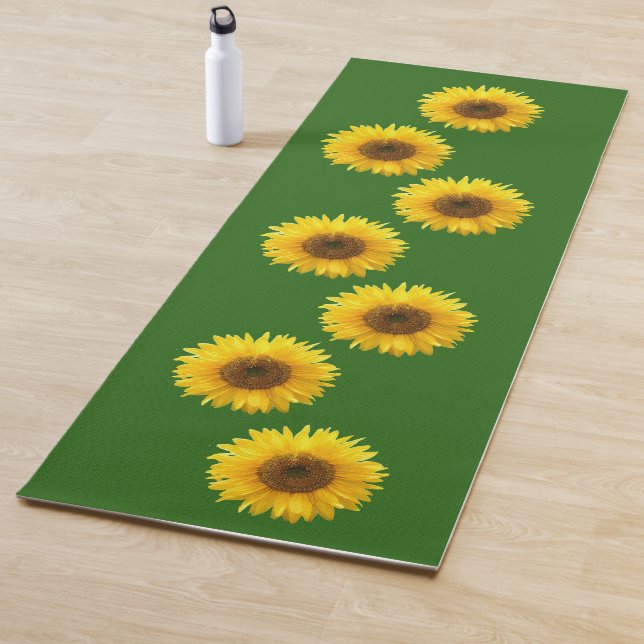 Gelbe Sonnenblumen auf der waldgrünen Yoga Mat Yogamatte (Beispiel)