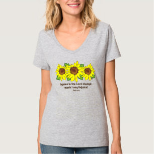 Gelbe Sonnenblumen freuen sich im Herrn Inspiriere T-Shirt