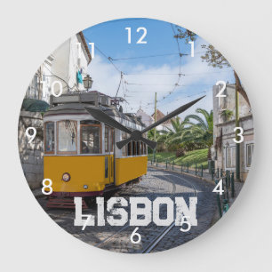 Gelbe Straßenbahn in Lissabon, Portugal Große Wanduhr
