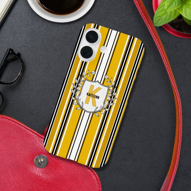 Gelbe Streifen Monogramm Case-Mate iPhone Hülle (Von Creator hochgeladen)