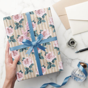 Gelbe Streifen und rosa Teerosen für jeden Anlass Geschenkpapier