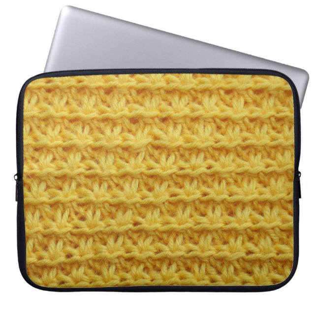 Gelbe Strickstoffe: gestreifte Textur. Laptopschutzhülle (Vorderseite)