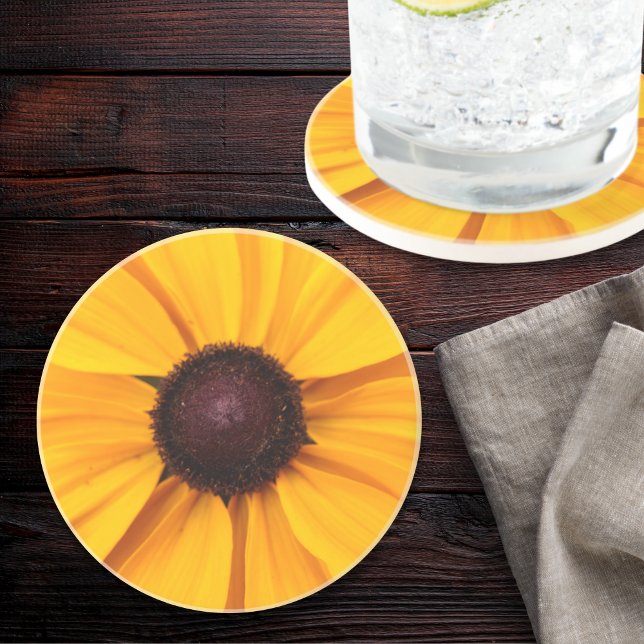 Gelbe und braune braune braune, mit Augen Susan Getränkeuntersetzer (This pretty yellow flower sandstone coaster adds a dash of the outdoors to your dining table.)