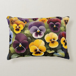 Gelbe und lila Stiefmütterchen Aquarellmalerei Dekokissen