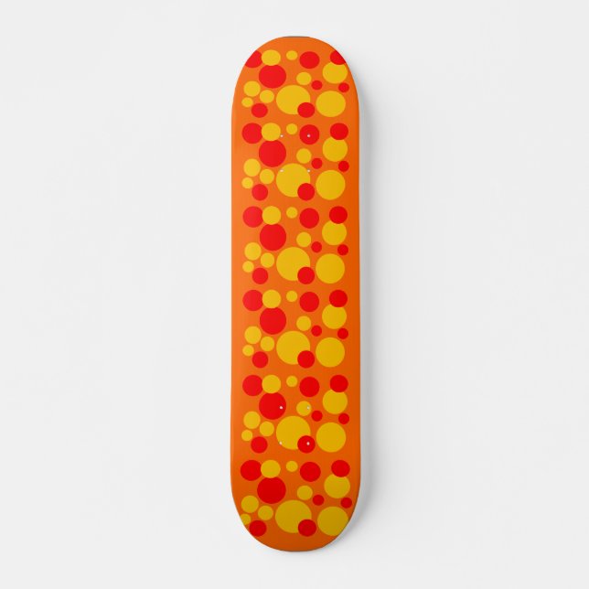 Gelbe und rote Blasen auf Orange Skateboard (Vorne)