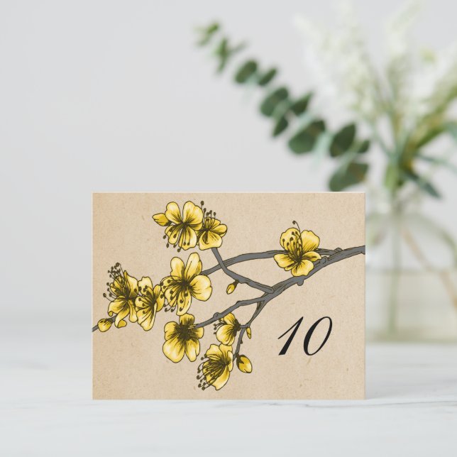 Gelbe Vintage Kirschblüten Tischnummer (Stehend Vorderseite)