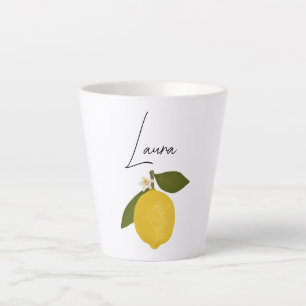 Gelbe Zitrone mit grünen Blättern Frische Zitrus Milchtasse