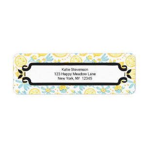 Gelbe Zitronen und Blumen Illustriertes Muster